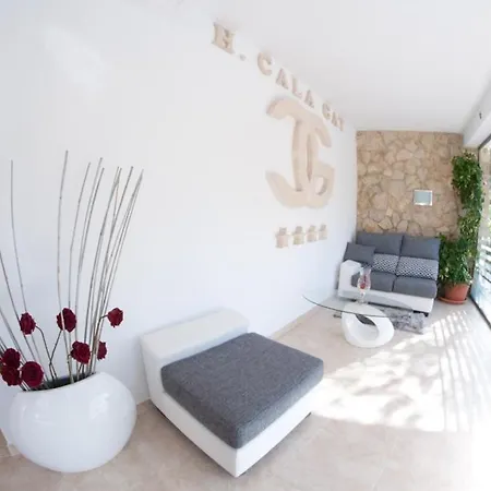 Отель Cala Gat 4*