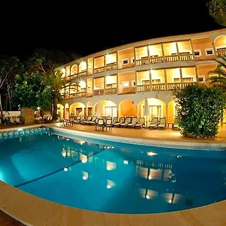 Cala Gat فندق