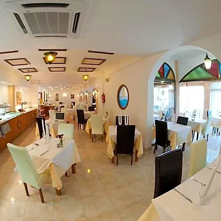 فندق Cala Gat كالا راتخاذا