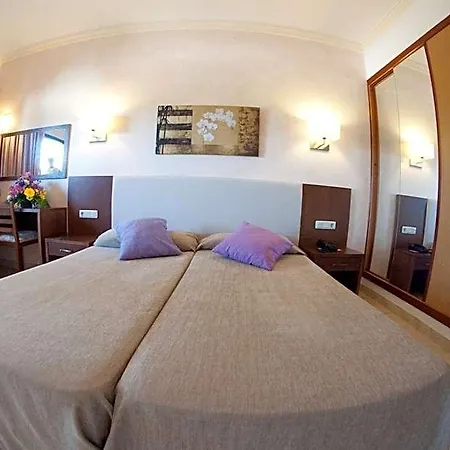 Cala Gat 4*