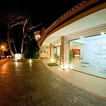 Cala Gat 4* كالا راتخاذا