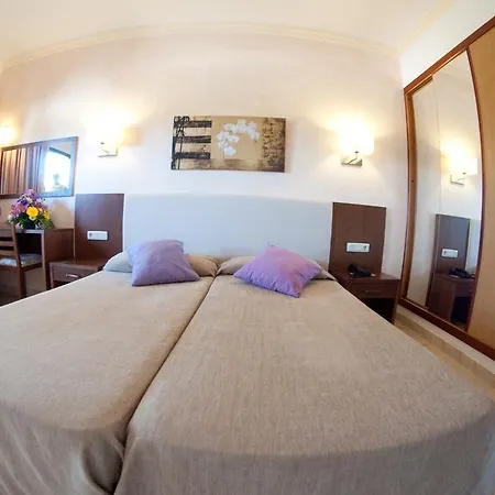 Cala Gat 4* Кала Ратьяда